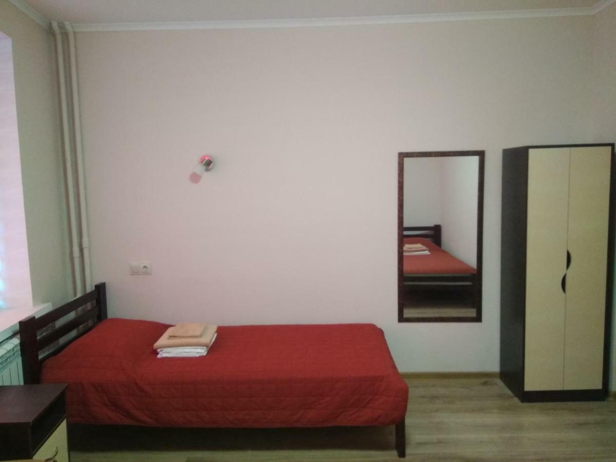 Hotel Tsentralnoho Budynku Khudozhnyka Kiev Buitenkant foto